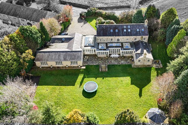 Red Lees Road, Burnley, BB10 2 bed detached house for sale