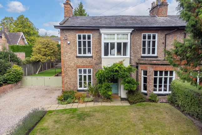 6 bedroom semi-detached house for sale