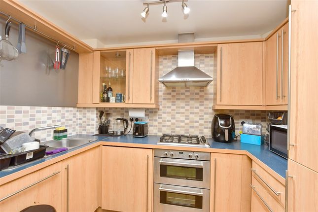 2 bed semi-detached house