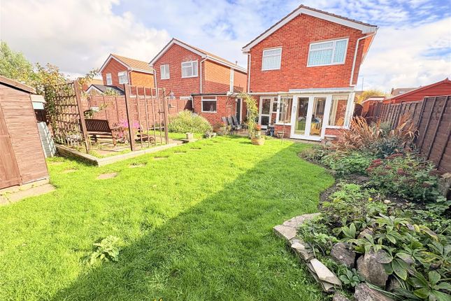 Link Way, Fareham PO14 3 bed detached house for sale