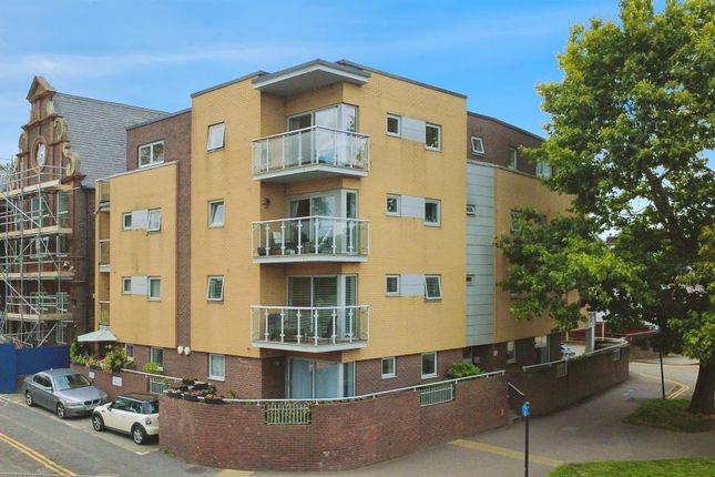 Cotterells, Hemel Hempstead HP1 1 bed flat for sale