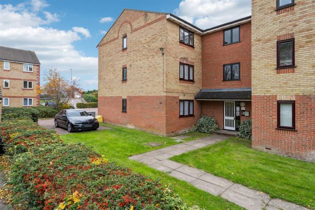 Prestatyn Close, Stevenage SG1 1 bed house for sale