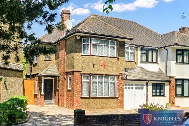 Bramley Road, London, n14 3 bed house for sale