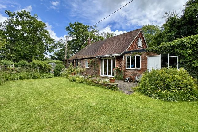 Chiddingfold 4 bed chalet for sale