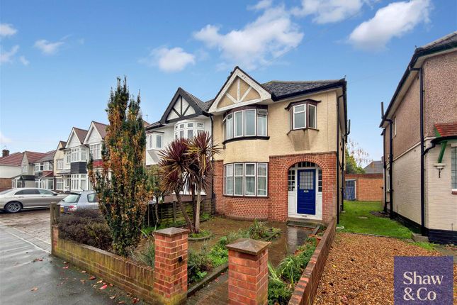 Ellerdine Road, Hounslow TW3 4 bed semi