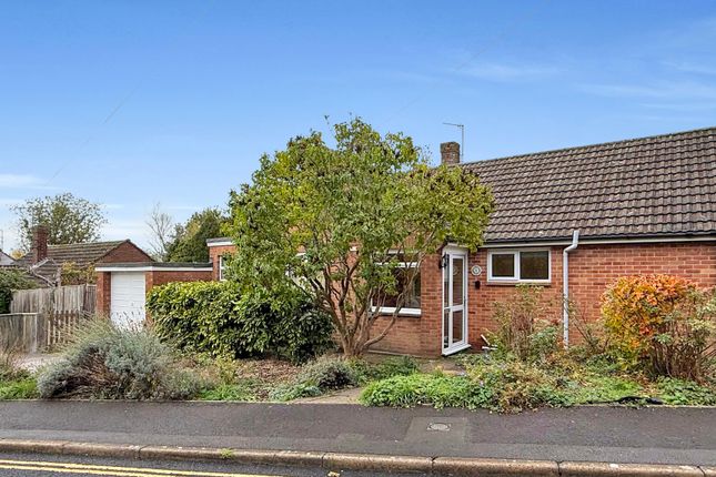 Chantry Lane, Westbury 3 bed detached bungalow for sale