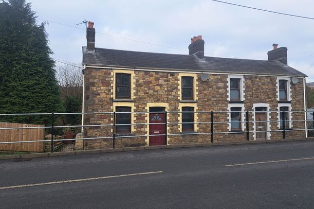 Cwmamman Road, Glanamman, Ammanford... 2 bed semi