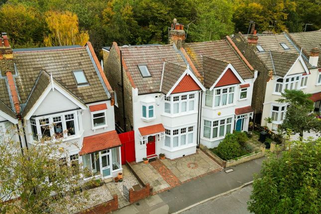 Woodlands Avenue, Wanstead 4 bed house for sale