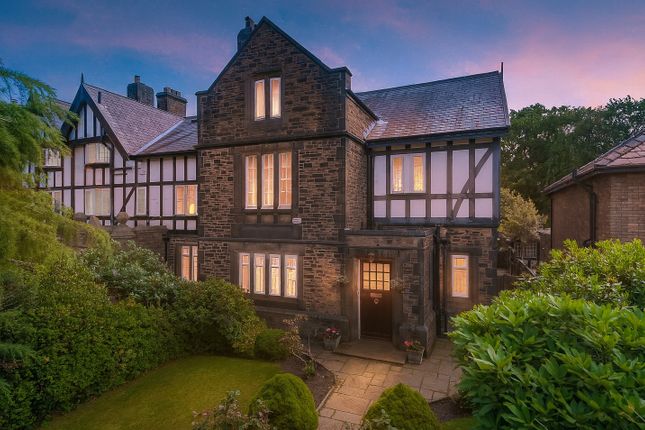 5 bedroom semi-detached house for sale