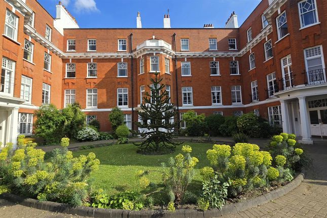 Elgin Court, Elgin Avenue... 3 bed flat for sale