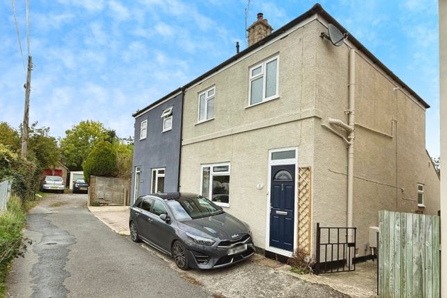 2 bedroom semi-detached house for sale