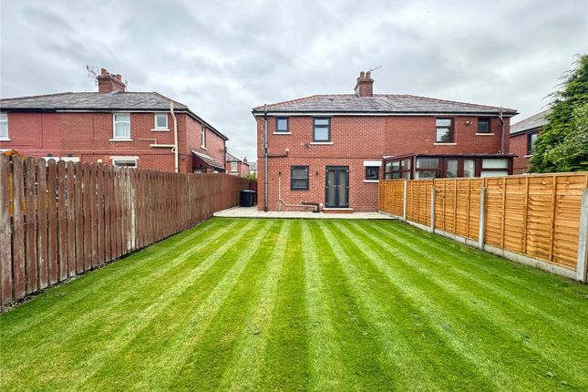 Clarence Avenue, Haslingden... 3 bed semi