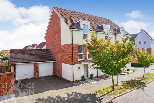 Holly Blue Mews, Costessey, Norwich 3 bed townhouse for sale