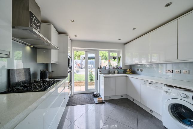 Richmond Gardens, Harrow, HA3 3 bed bungalow for sale