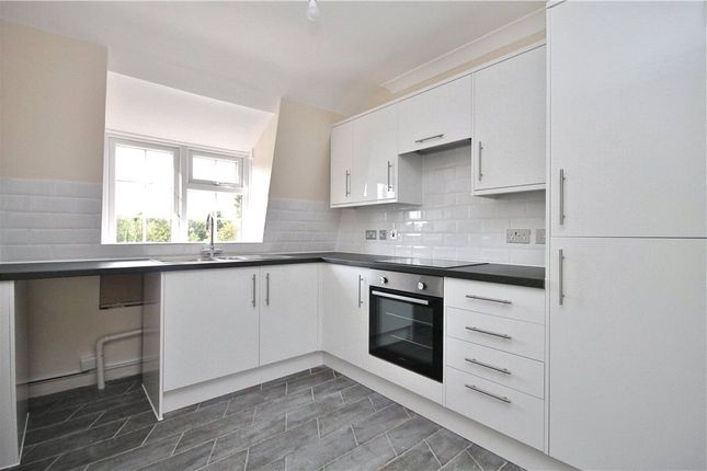 London Road, Guildford, Surrey, GU4 2 bed apartment for sale