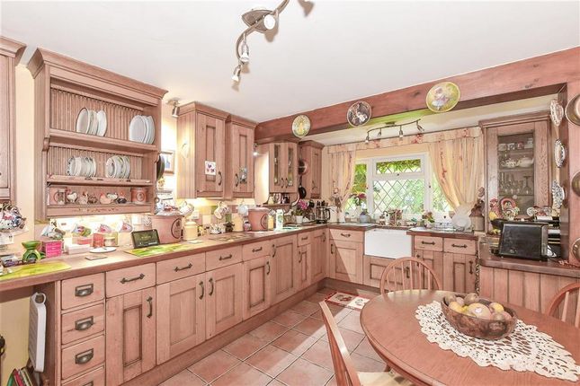3 bed detached house