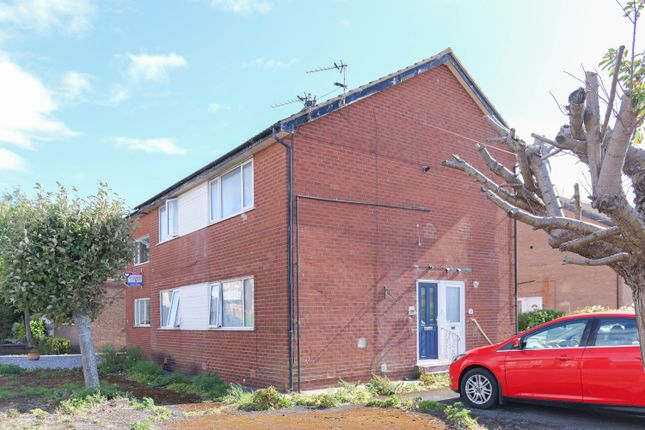 Moorland Road, Lytham St. Annes FY8 2 bed flat for sale