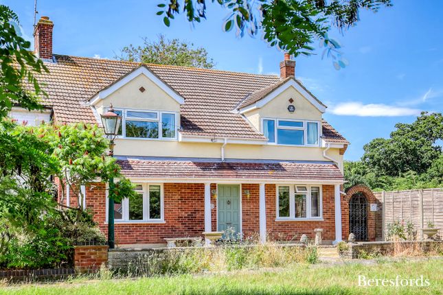 Maldon Road, Margaretting, CM4 4 bed end of terrace house for sale