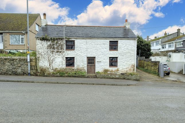 Higher Stennack, St Ives, TR26 2HA 4 bed detached house for sale