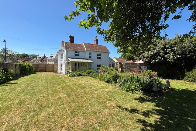 Bath Road, Sturminster Newton 3 bed detached house for sale