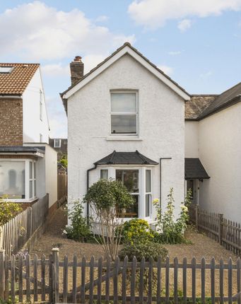 Amity Grove, West Wimbledon SW20 1 bed maisonette for sale