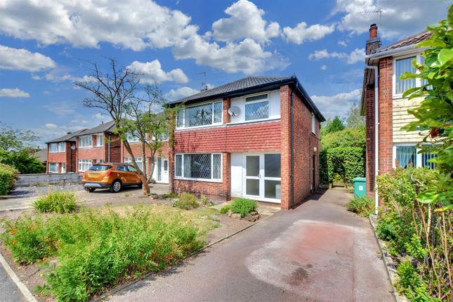 Langbank Avenue, Nottingham 3 bed detached house for sale