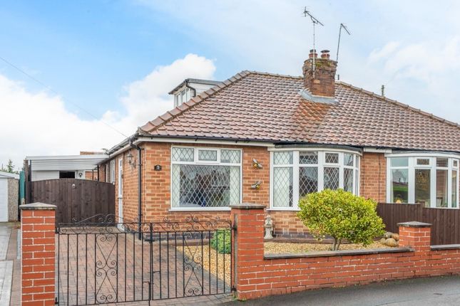 2 bedroom semi-detached bungalow for sale