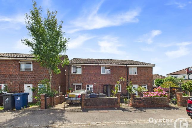 Blenheim Road, Northolt, UB5 2 bed semi