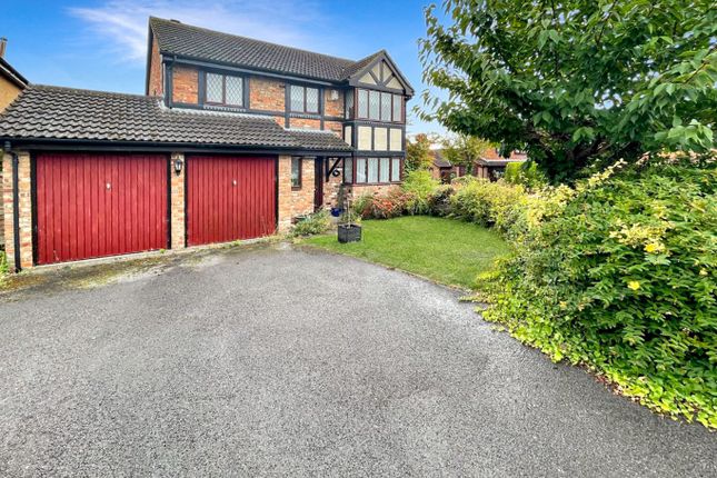 4 bed detached house