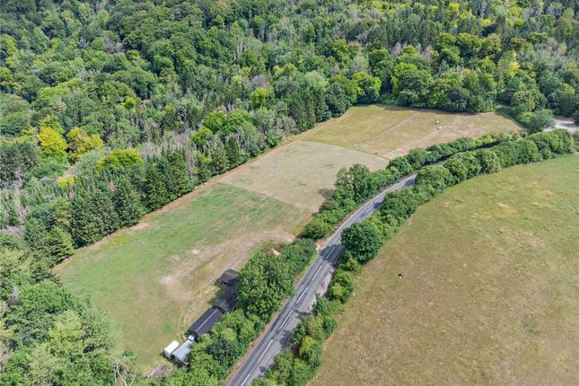 Cadsden Road, Buckinghamshire HP27 Equestrian property for sale