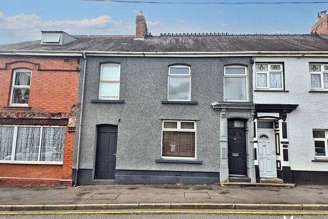 Heol Cae Gurwen, Ammanford SA18 3 bed townhouse for sale