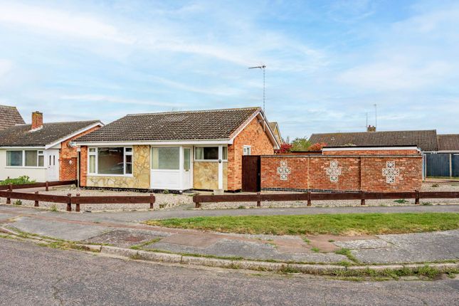 The Eddies, Lowestoft 2 bed detached bungalow for sale