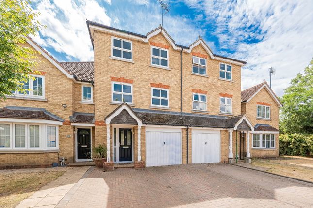 6 bed terraced house