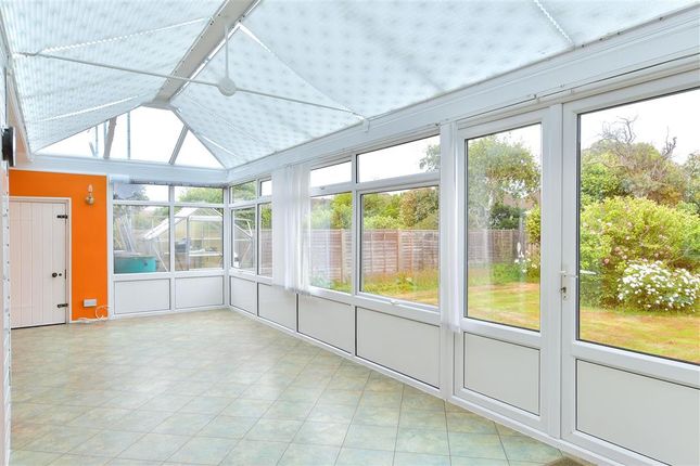 3 bed detached bungalow