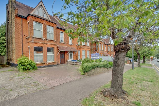 5 bed semi-detached house