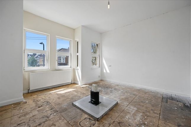 Chapter Road, Willesden Green, NW2 1 bed apartment for sale