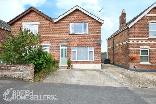 3 bedroom semi-detached house for sale