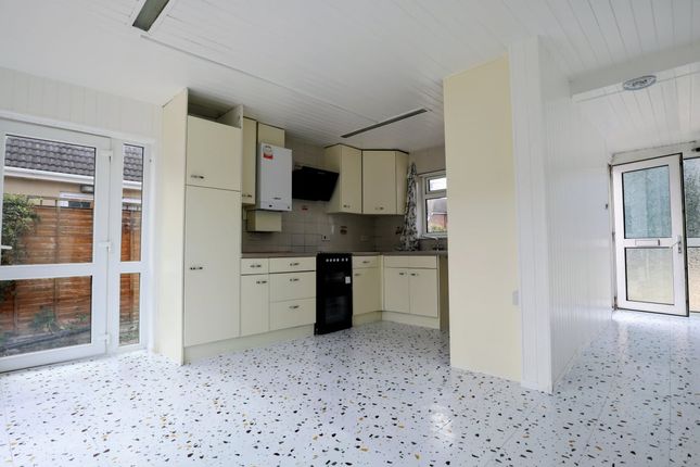 Rownhams Road, Southampton, SO52 4 bed detached bungalow for sale