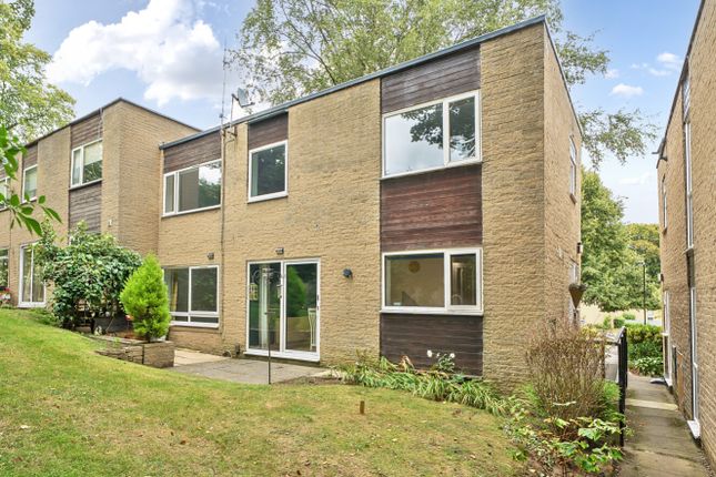 3 bedroom town house for sale