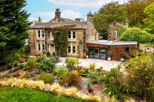 Woodlands Drive, Bradford BD10 4 bed link detached house for sale