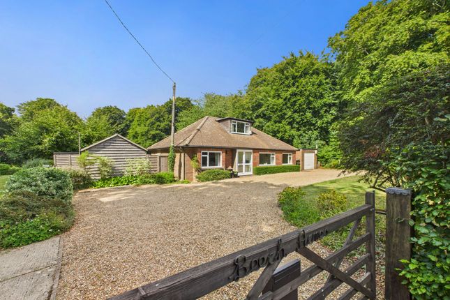 Chinnor Hill, Chinnor, Oxfordshire 4 bed detached house for sale