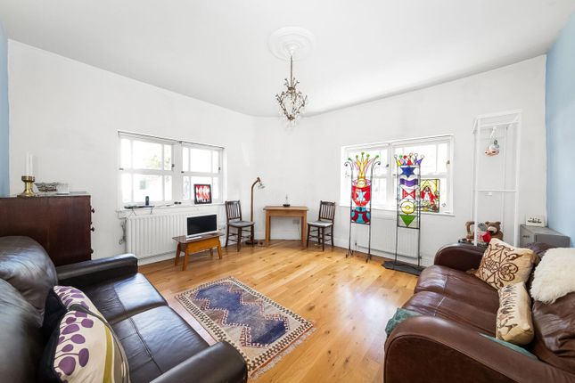 Surrey Road, Peckham, London, SE15 3 bed house for sale