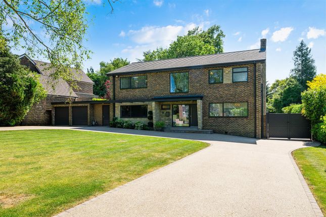 Oaken Coppice, Ashtead 4 bed detached house for sale
