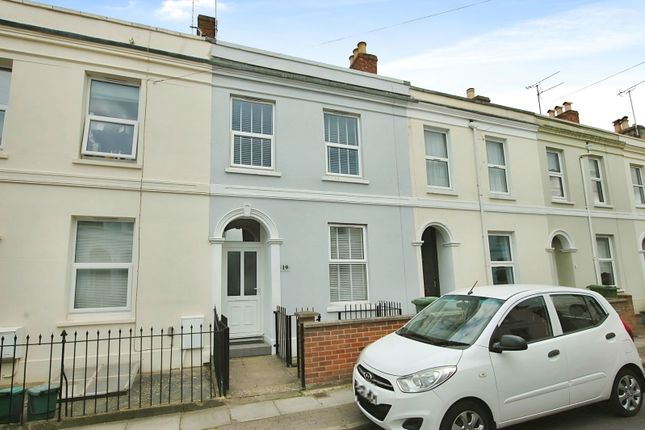 Marle Hill Parade, Cheltenham GL50 6 bed terraced house for sale
