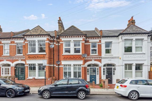 4 bedroom maisonette for sale