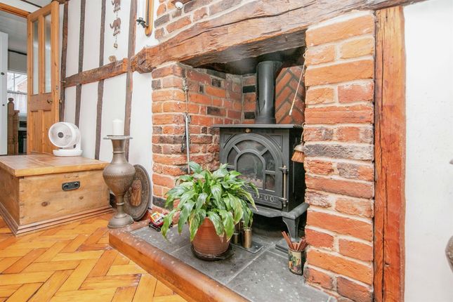 2 bedroom end of terrace house for sale