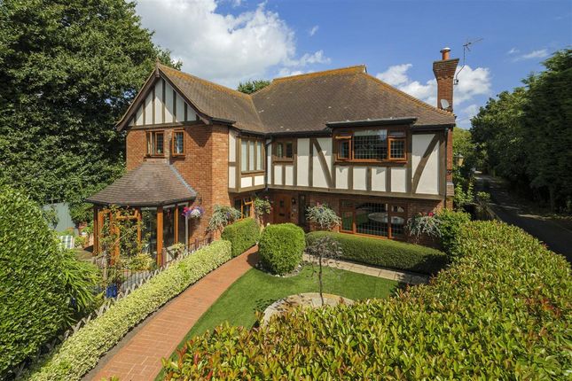Willow Lodge, Boundary Chase, Chestfield 5 bed detached house for sale