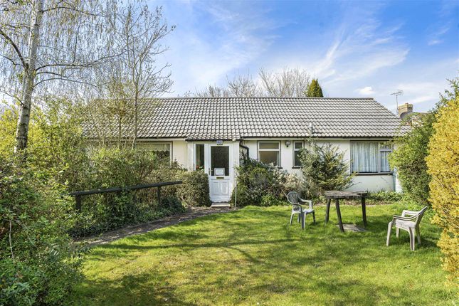 Nine Chimneys Lane, Cambridge CB21 3 bed detached bungalow for sale