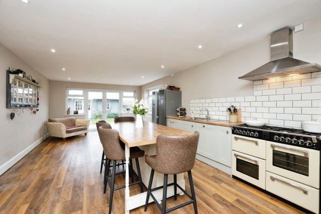 4 bedroom detached bungalow for sale
