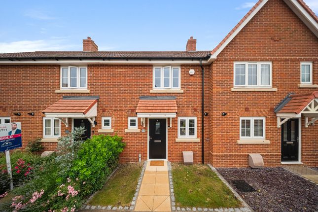 Plough Road, Gravesend DA11 2 bed terraced house for sale